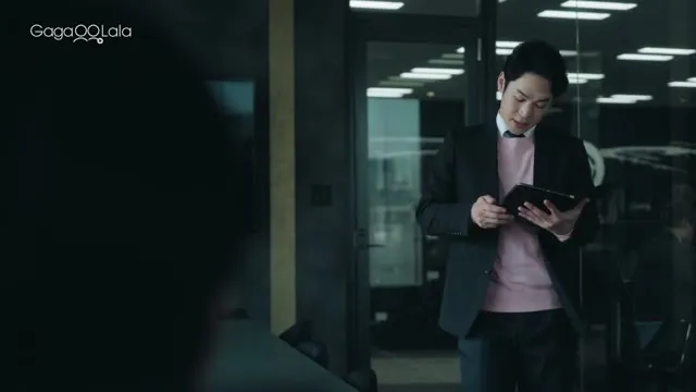 Hoàng Tử Hầu Hạ 2026 Vietsub HD - TVHay Hoàng Tử Hầu Hạ 2026 Vietsub HD - TVHay